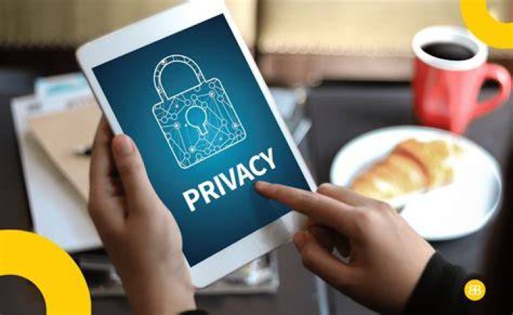 Online privacy and data tracking on adult websites